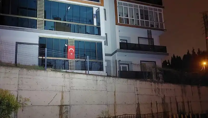 Sakarya’da 4 Katlı Apartmanın Tahliyesi: Güvenlik Endişeleri Neden Kaygı Yarattı?