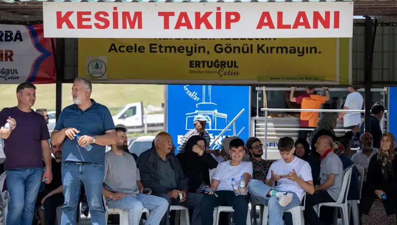 Ankara Kurban Pazarlarında Yoğunluk Artıyor: Alıcılar ve Satıcılar Harekete Geçti