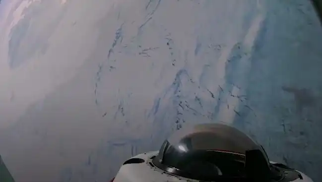 SpaceX'in Kutup Yörüngesi Görevinde Tarihi Anlar: İlk Görüntüler Yayınlandı!