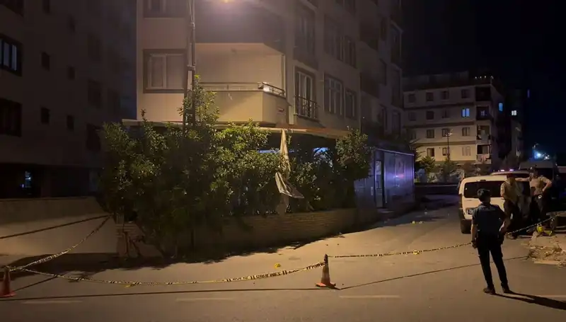 İstanbul’da Kafeye Yapılan Silahlı Saldırı: Olayın Ardındaki Gizem Ne?