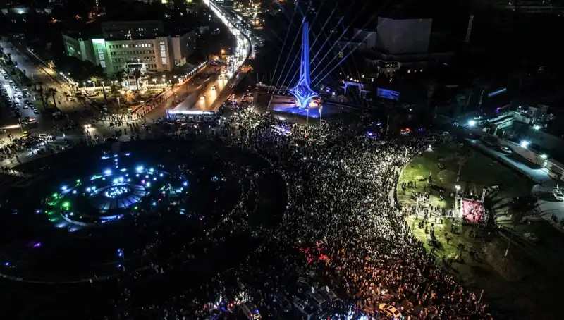 Suriye Devrimi'nin 14. Yıl Dönümü Coşkuyla Kutlandı: Türkiye'de İstiklal ve Umut Yürüyüşleri