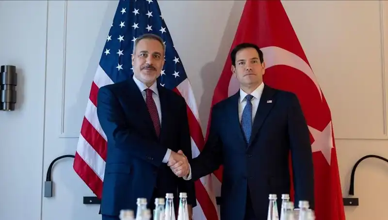 Dışişleri Bakanı Fidan, ABD’li Mevkidaşı Rubio ile Önemli Görüşme Gerçekleştirdi