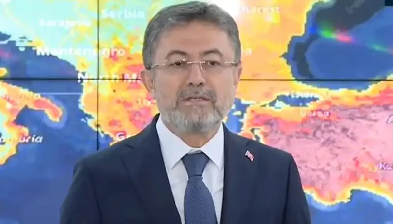 Harmancık Yangını Devam Ediyor: Orman Bakanı Yumaklı'dan Açıklama Geldi