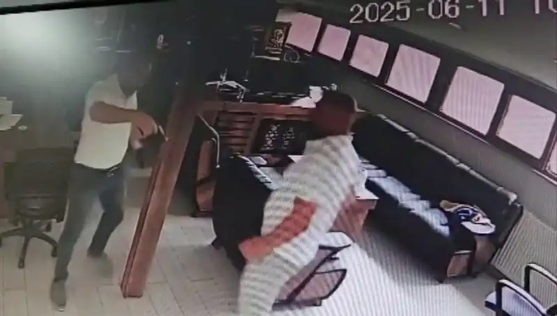 Alacak Verecek İhtilafında Kanlı Son: İş İnsanı Hayatını Kaybetti