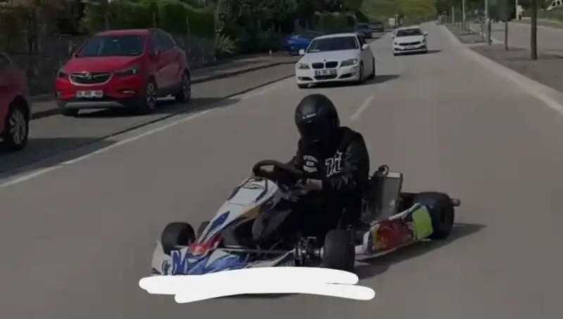 Go-Kart Sürücüsünden Şaşırtan Drift Gösterisi: Tehlike Sınırlarında!