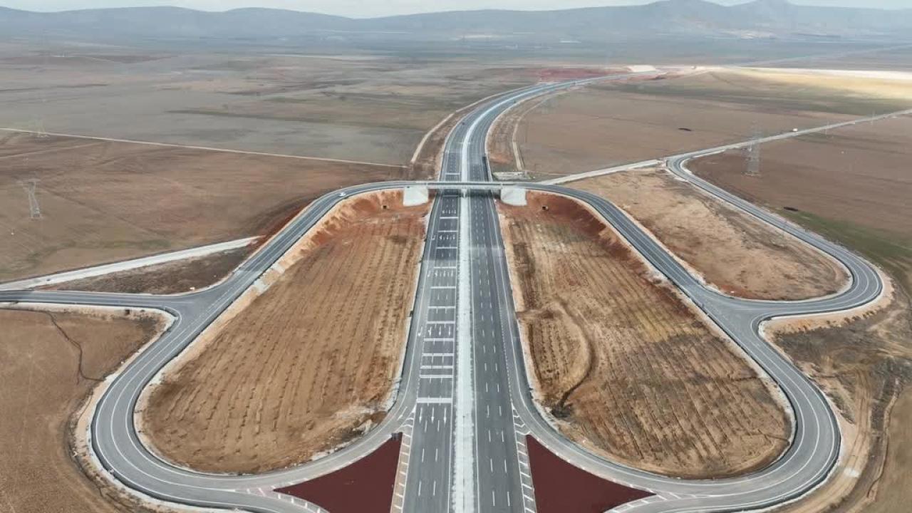 Konya Çevre Yolu'nun İkinci Kesimi Trafiğe Açıldı