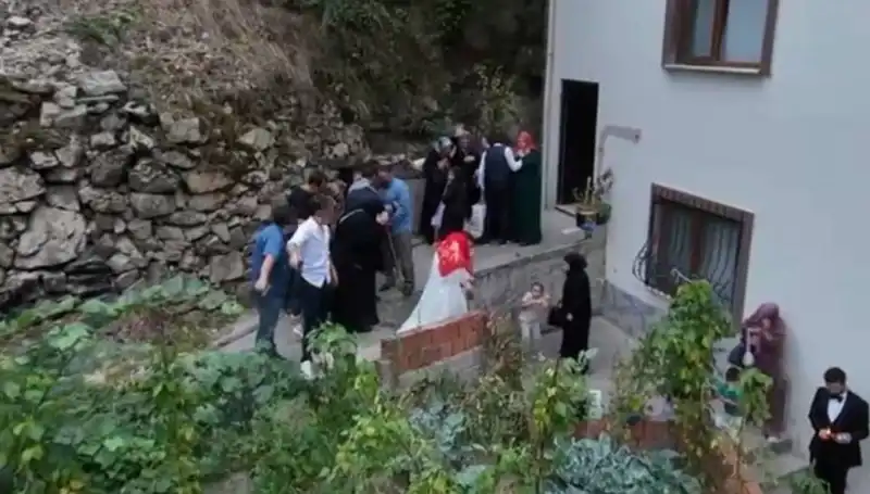 Kanlı Düğün: 10 Saniyede Değişen Hayatlar ve Kaçış Anları