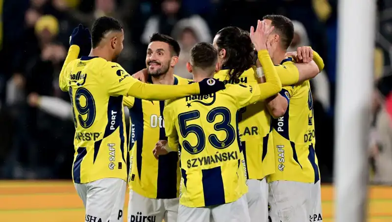 Kadıköy'de 6 Mart 2025: Futbol Heyecanı Zirveye Ulaşıyor!