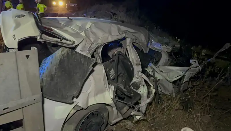 Ters Şeride Giren Araç Tankerle Çarpıştı: Feci Kaza Sonrası Can Kayıpları