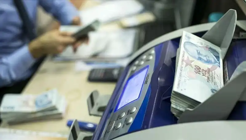 Ev Kadınlarına Emeklilik Hakkı Geliyor: Ne Zaman ve Ne Kadar?