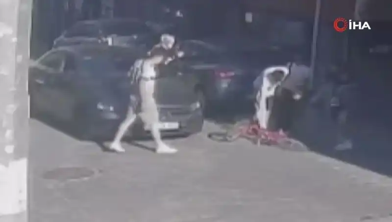 10 Yaşındaki Çocuğa Akran Zorbalığı: Bisiklet Kavgasında Sert Dayak Yedi