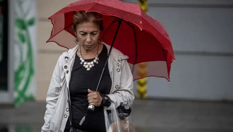 Meteoroloji'den Dev Fırtına Alarmı: Hangi İl ve İlleri Etkileyecek?