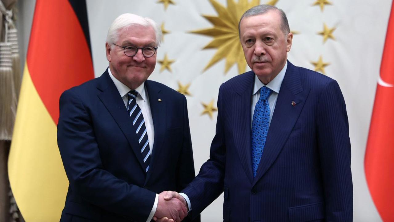 Cumhurbaşkanı Erdoğan Almanya Cumhurbaşkanı Steinmeier ile Görüştü