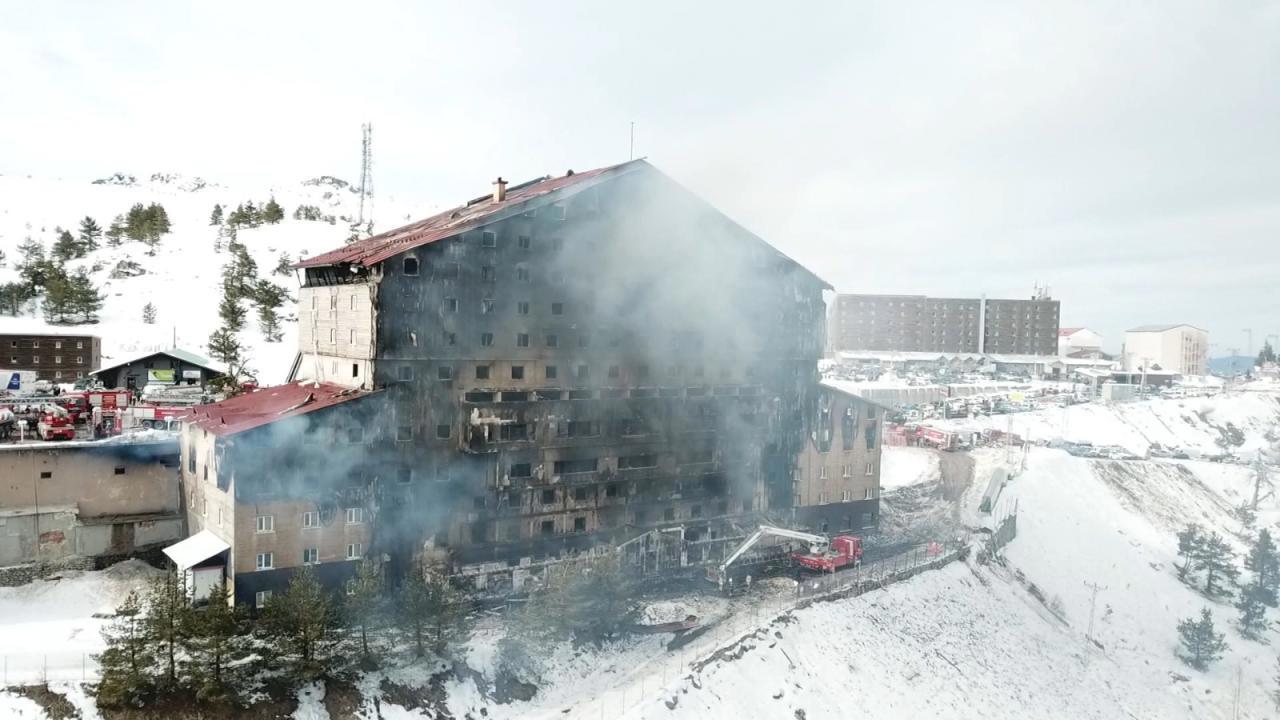 Bakan Tunç: Otelden gözaltına alınan 4 kişi arasında sahip de var