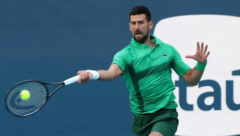 Djokovic, Tenis Tarihine Geçmeye Devam Ediyor: Yeni Rekorlar Yolda!