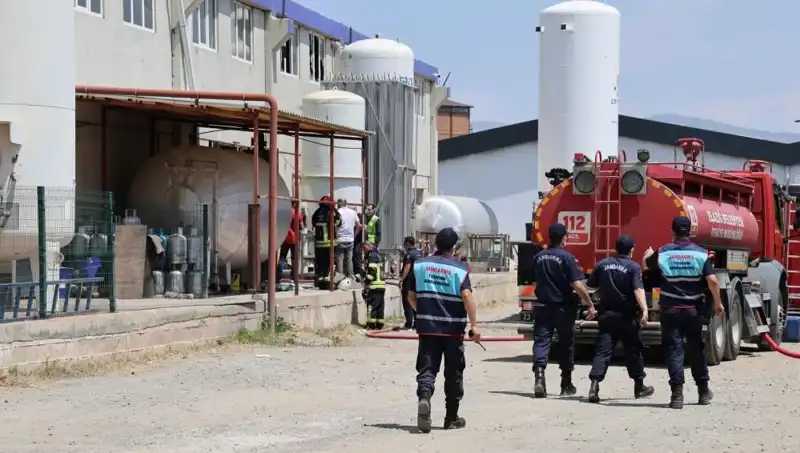 Elazığ'daki Gaz Dolum Tesisinde Şok Patlama: Çok Sayıda Yaralı Var