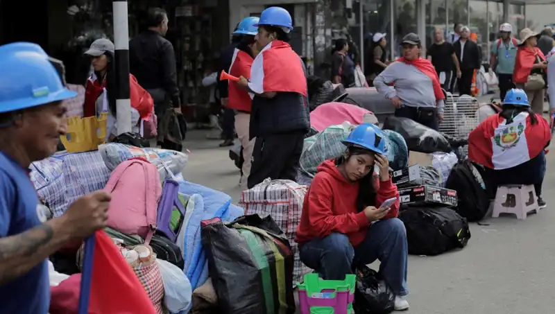 Peru’da Madenciler Sokaklara Döküldü: İş Teminleri İçin Büyük Protesto