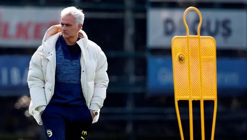 Mourinho'nun Taktiksel Dehası: Futbol Dünyasında Tek Numara Olmanın Anlamı