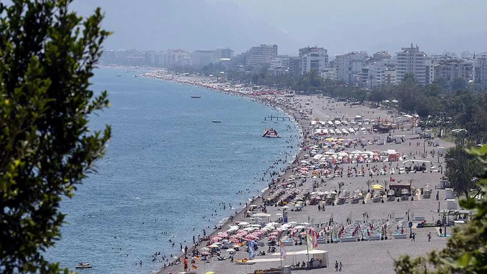 Antalya 16,6 Milyon Turistle Tüm Zamanların Rekorunu Kırdı