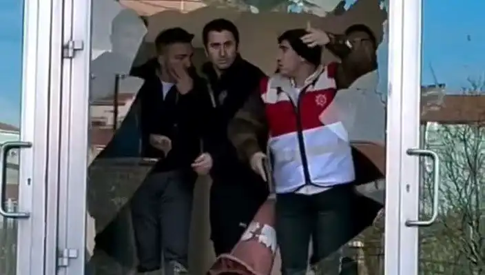 Gerilim Dolu Maçta Taraftarlar Arasında Tansiyon Yükseldi