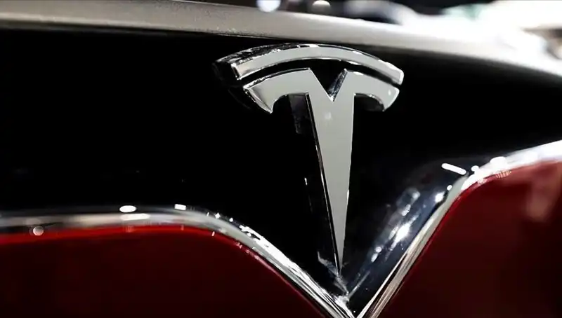 Tesla Türkiye'de Model Y Satış Tarihini Açıkladı: İhtiyaçları Karşılamak İçin Geri Sayım Başladı!