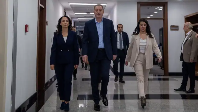 DEM Parti Heyetinin Siyasi Parti Turu: Üç Parti İle Görüşmelere Devam Ediyor