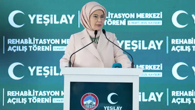 Emine Erdoğan, Bağımlılıkla Mücadelede Farkındalık İçin önemli Mesajlar Verdi