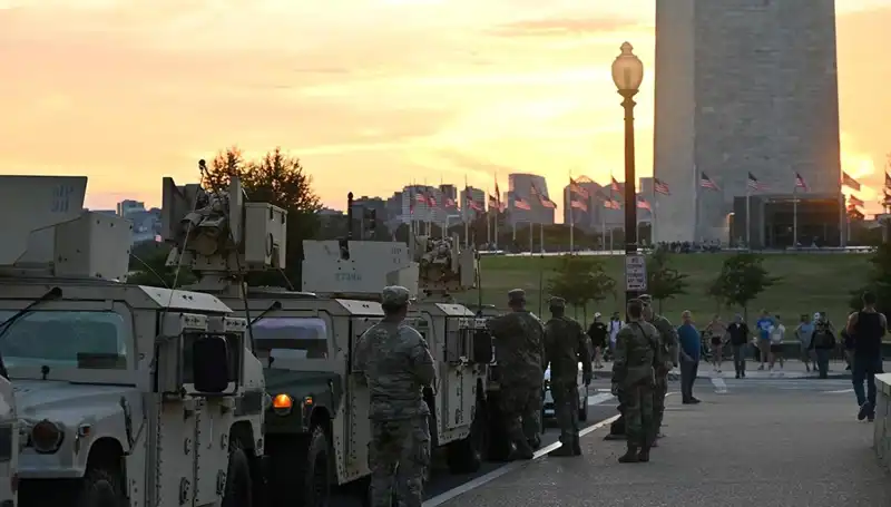 ABD Ordusunun Chicago'ya Girişi: Yeni Askeri Stratejiler Ne Anlama Geliyor?