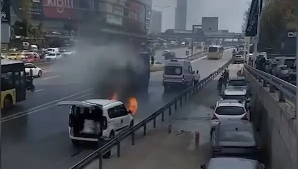 Yanan Araçta TOMA ile Müdahale: İşte O Anlar!