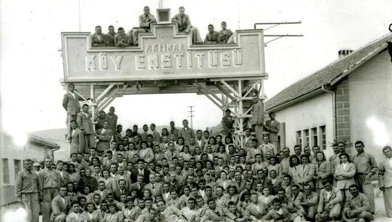 17 Nisan: Köy Enstitüleri’nin Kuruluş Yıl Dönümünde Eğitimde Değişim Rüzgarları