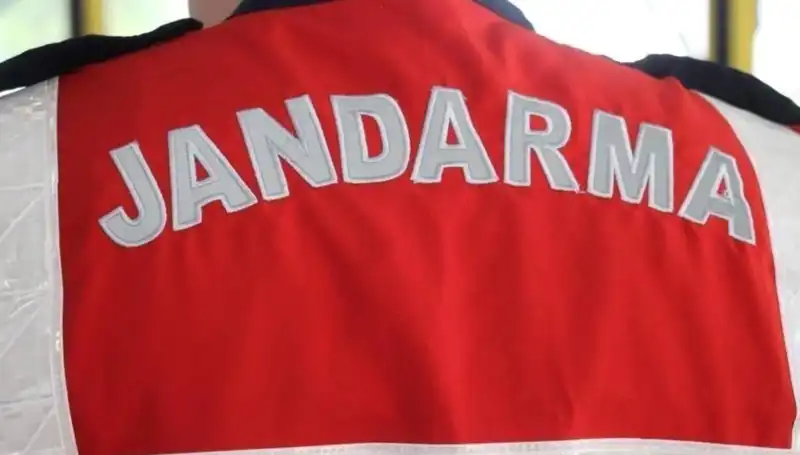 Muğla'da Silahlı Kavga: Bir Kişi Yaralandı, Olay Yerinde Gerginlik Sürüyor