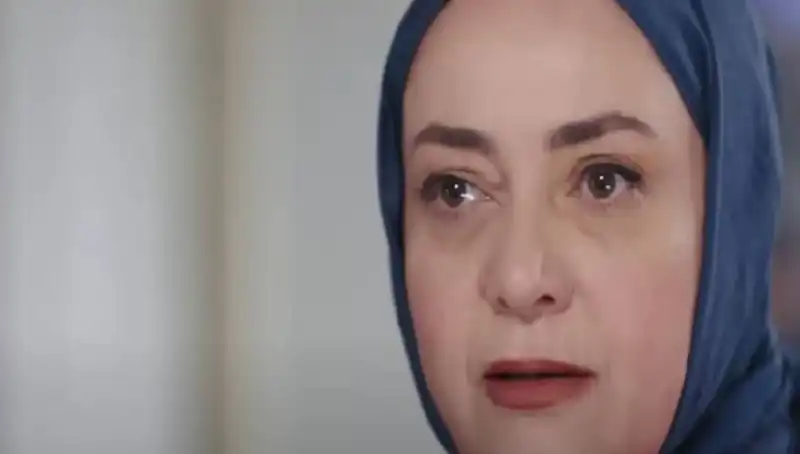 Kızılcık Şerbeti Dizisinde Başrol Vedası: Pembe Karakteri Ayrılıyor Mu?