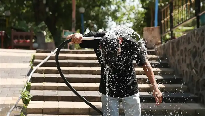 Bu Hafta Sonu Hava Nasıl Olacak? Kavrulmaya Hazır Mıyız?