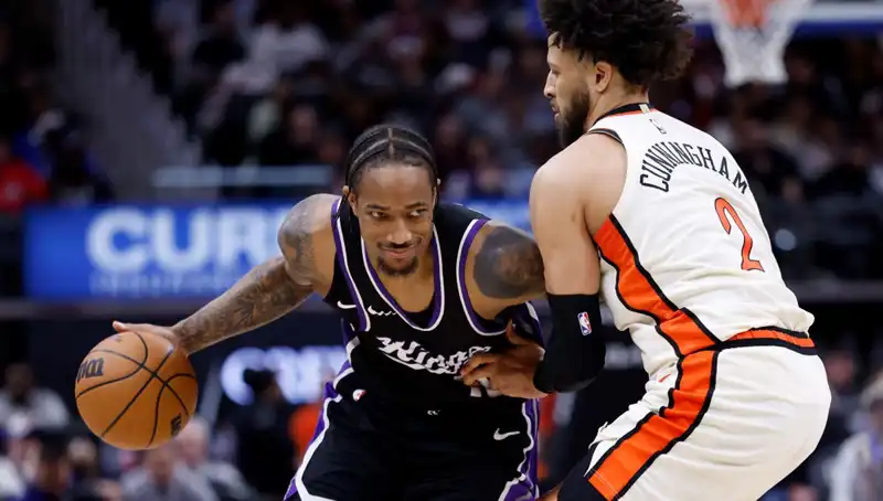 NBA Maçında LaVine ve DeRozan'dan Tarihi Performans: 80 Puan!