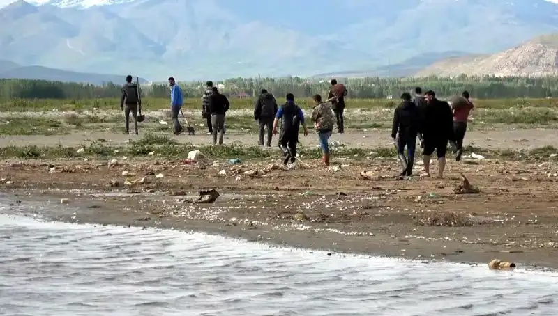 İki Mahalleyi Birleştiren Yeni Yaya Yolu Artık Kullanımda!