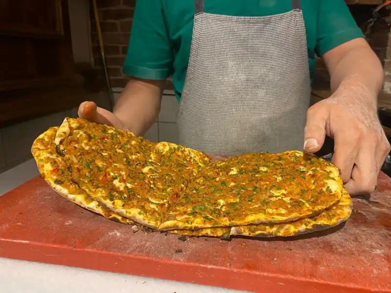 İstanbul'da Lahmacun Fiyatları: Semtler Arası Çarpıcı Farklar