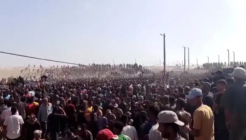 İsrail’in Saldırısı: Filistinlilere Yönelik İnsani Yardım Girişimi Kanlı Bitti